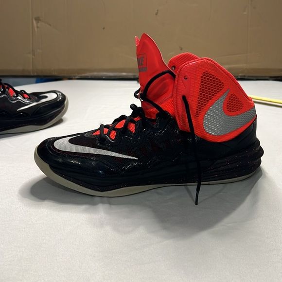Nike - Prime Hype DF 2 - 2016 - Size 11.5 - Picture 4 of 7